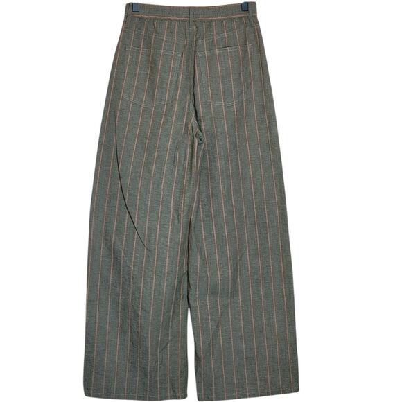 Striped Wide Leg Pants - Picture 9 of 15